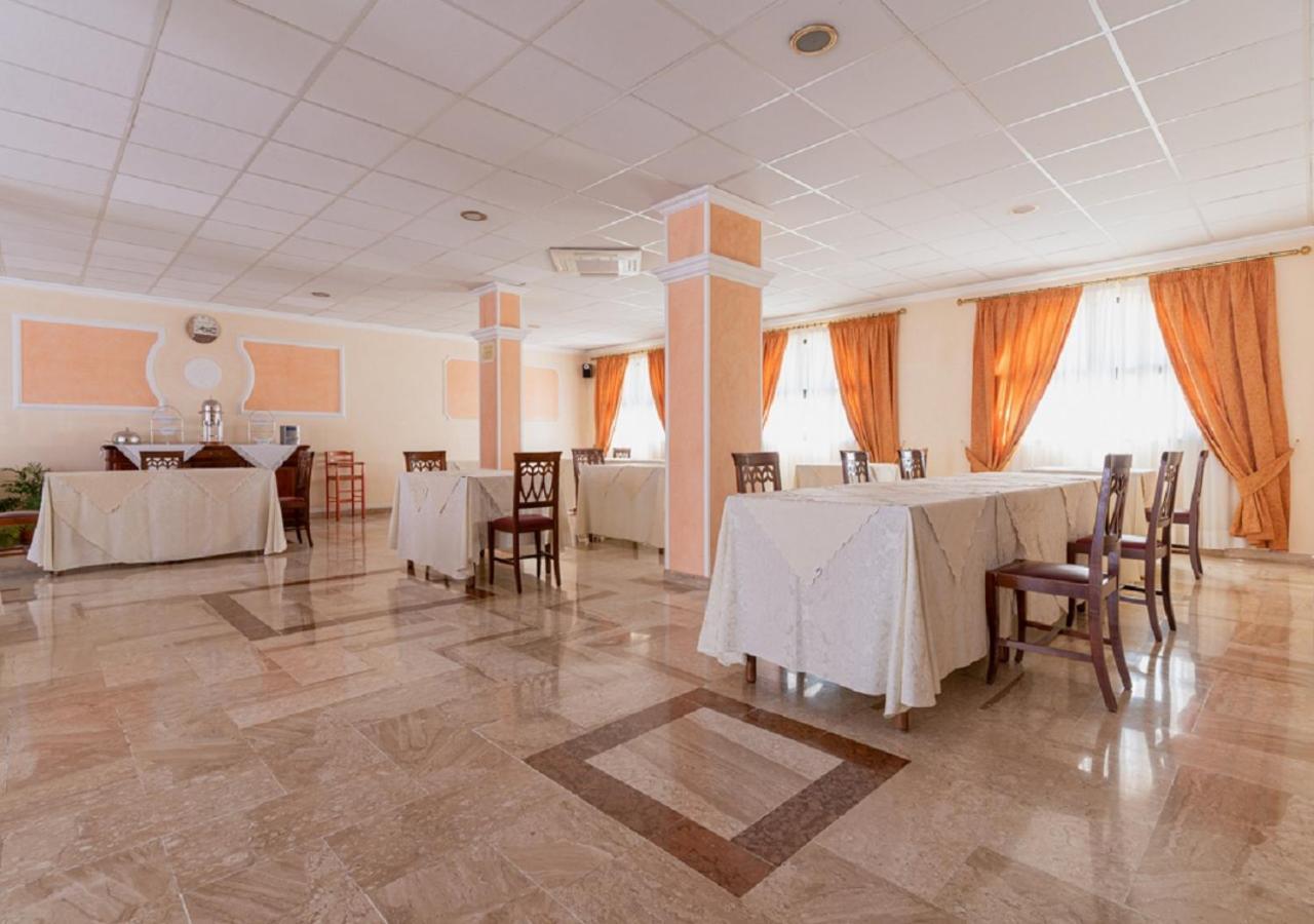 Hotel Villa Delle Rose Oristano Exterior photo