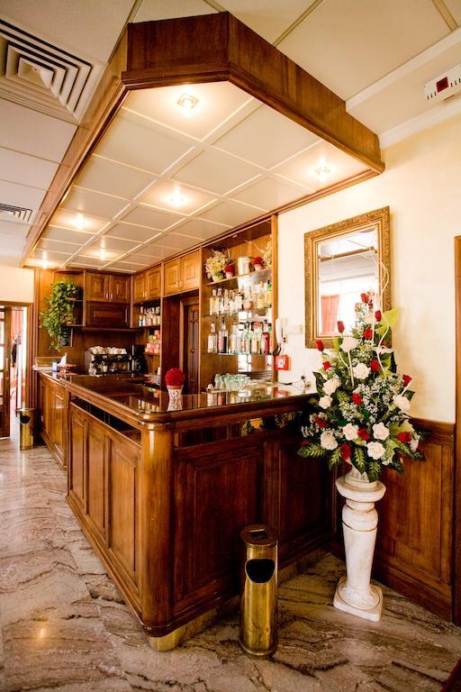 Hotel Villa Delle Rose Oristano Exterior photo